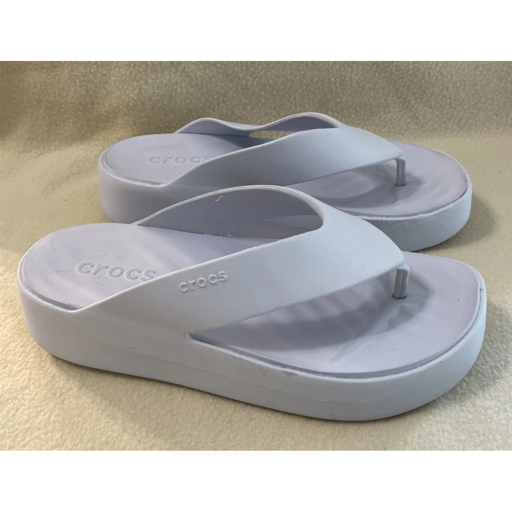 Crocs Getaway Platform Flip Flop Womens 9 light purple Lavender Wedge Sandals